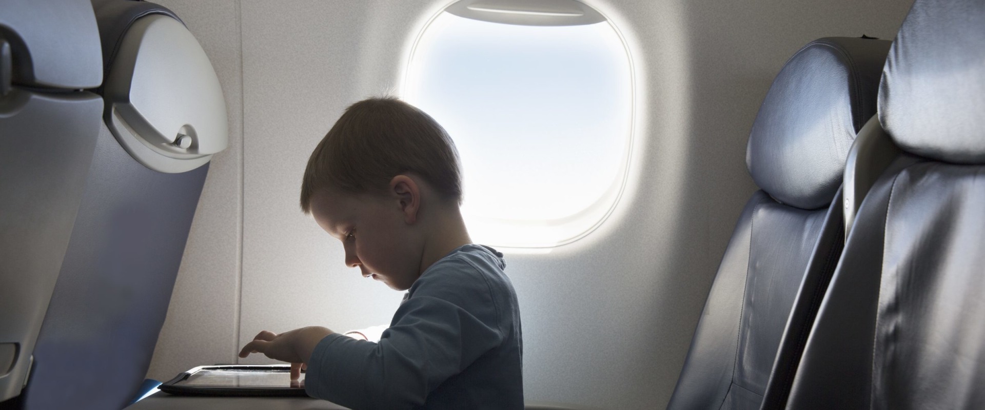 Entertainment Options on a Plane: Making the Most of Your In-Flight Experience